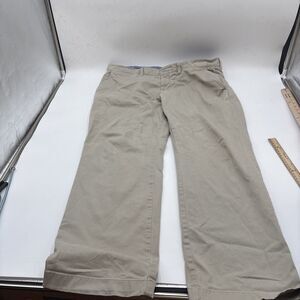 L.L.  Bean Men's Khaki  Pants Cotton Twill  Straight Leg Standard Fit Size 40x32